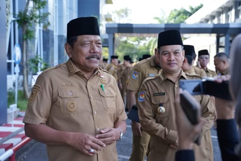 Pemprov Bengkulu menegaskan proyek infrastruktur 2026 harus tepat waktu dan menyasar kebutuhan masyarakat, disampaikan Wakil Gubernur Mian dalam apel perdana