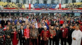Perayaan Natal Oikoumene 2025 di Bengkulu berlangsung meriah di Universitas Bengkulu. Gubernur Helmi Hasan mengajak masyarakat memperkuat kerukunan dan membangun keluarga penuh kasih.