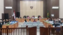 Saksi di PN Tipikor Bengkulu ungkap perubahan nilai batu bara untuk menekan royalti. Jaksa sebut negara dirugikan besar.