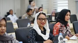 Destita Khairilisani mendorong pemerintah menyusun modul sederhana dan pelatihan langsung agar koperasi desa mudah dikelola dan mampu meningkatkan ekonomi masyarakat.