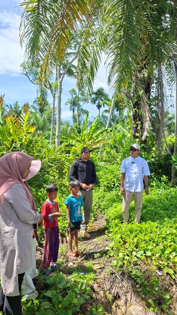 Teuku Zulkarnain menyiapkan langkah terpadu bersama instansi teknis untuk menangani abrasi sungai di Desa Pondok Kelapa Bengkulu Tengah.