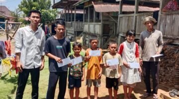 Sebar Rp283,7 Juta ke 73 Desa, Zakat Mal PT SIL Grup Jangkau Ribuan Penerima