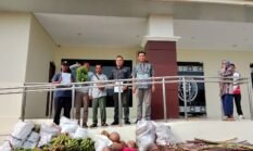 PN Mukomuko Akhirnya Terima Pembayaran Petani dalam Bentuk Hasil Bumi