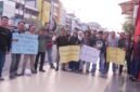 Tiga petani Tanjung Sakti di Mukomuko menghadapi ancaman eksekusi rumah setelah perkara dengan PT DDP. Aliansi Bela Petani menggelar aksi solidaritas di Bengkulu menolak putusan tersebut.